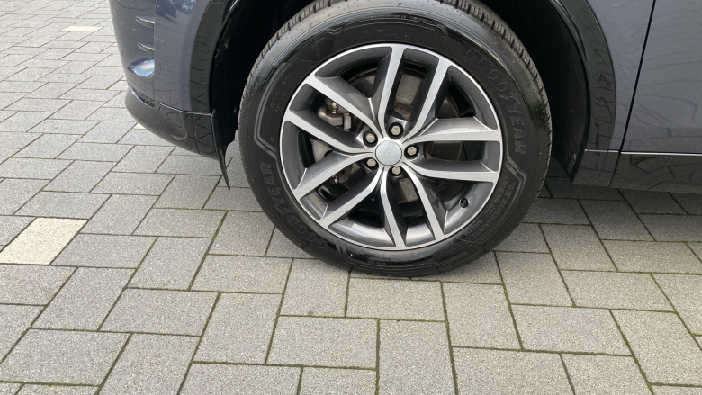 Land Rover Discovery Sport 2.0 D200 Dynamic SE 5dr Auto [5 Seat] Diesel Station Wagon